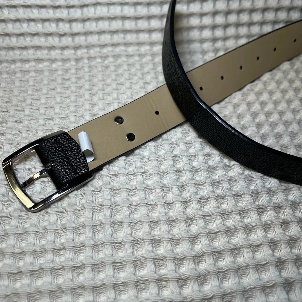 Steve‎ Madden | Men's Medium Black Textured Leather Belt